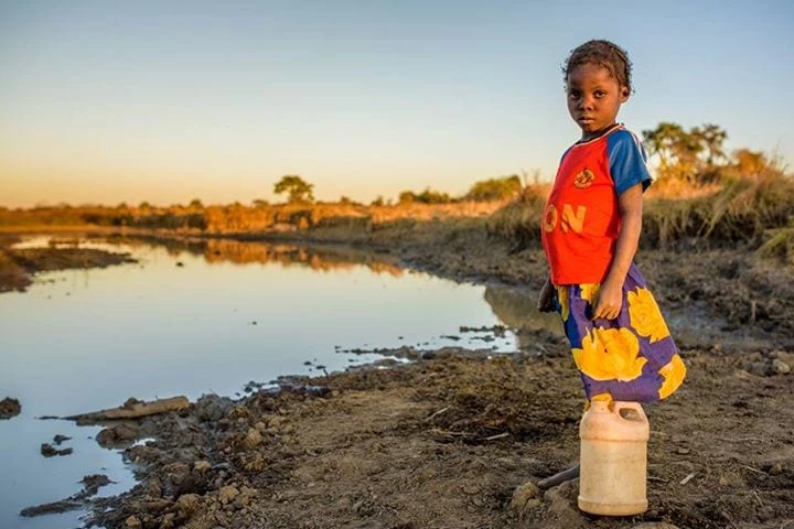 agua-criancas-africanas-3