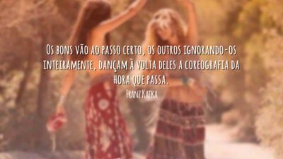 Os bons vão ao passo certo, os outros ignorando-os inteiramente, dançam à&hellip;