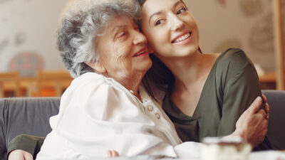 70 mensagens de Dia das Mães para sogra que reconhecem seu carinho