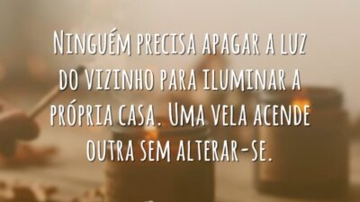 Uma vela acende outra
