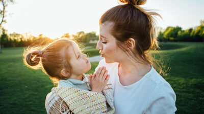 40 frases de Feliz Dia das Mães que expressam seu amor por ela
