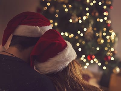 30 mensagens de Natal para namorado que vão iluminar o coração dele