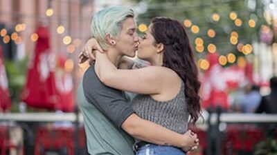 30 frases de Natal para namorada que vão fortalecer o amor de vocês nesta data