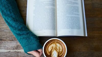 50 frases sobre leitura para entrar em contato com as palavras