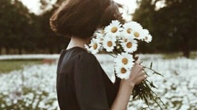 45 frases amorosas para você abrir o seu coração