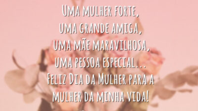Uma mulher forte, uma grande amiga, uma mãe maravilhosa, uma pessoa especial... Feliz Dia da Mulher para a mulher da minha vida!