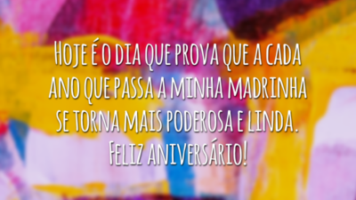 Hoje é o dia que prova que a cada ano que passa a minha madrinha se torna mais poderosa e linda. Feliz aniversário!
