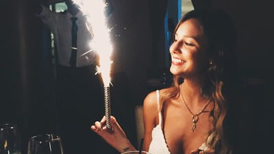 45 mensagens de aniversário para irmã mais nova cheias de amor
