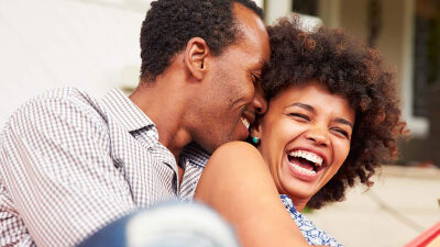 50 frases engraçadas de amor para trazer mais diversão a vida a dois
