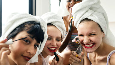 50 frases de amigas loucas para celebrar esse amor nada convencional