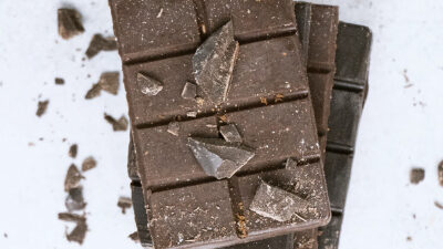 40 frases de chocolate para o chocólatra que existe em você