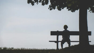 40 frases de abandono para superar esse sentimento