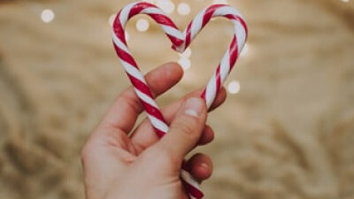 50 frases de Feliz Natal com amor para entrar no clima natalino