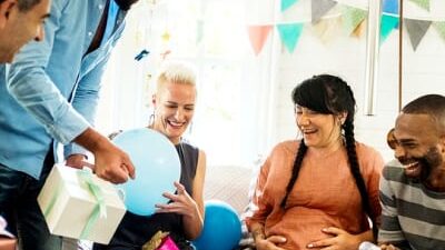 40 frases para amiga grávida que celebram esse lindo milagre