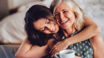 30 frases de bom dia para filha que vão encher seu coração de amor