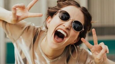 40 frases para alegrar o dia e encher sua vida de boas vibrações