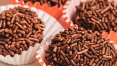 35 frases de brigadeiro para adoçar sua vida com muito amor