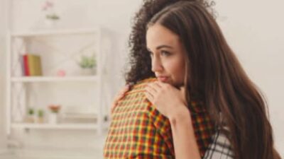50 frases de falsidade para status que estão cheias de verdades