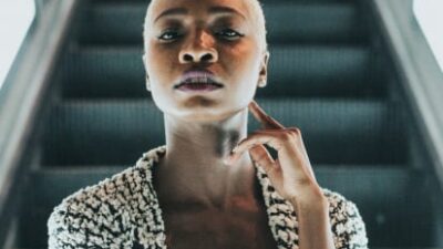 60 frases de força feminina para empoderar todas as mulheres