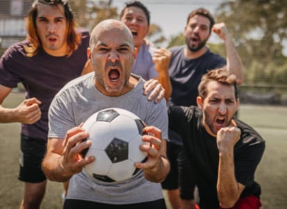 50 frases de futebol com amigos para quem é boleiro de verdade