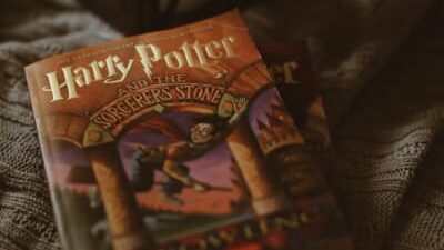 60 frases de livros famosos para quem é apaixonado pela leitura