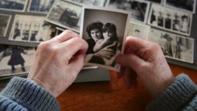 35 frases de saudade da família para quem está com o coração doendo
