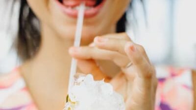 55 frases de solteiro para status que mostram como você está bem sozinho
