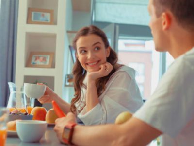 40 frases de bom dia para esposa que encherão o dia dela de amor