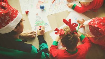 45 frases de Natal para professora que reconhece seu trabalho