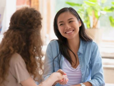 50 mensagens de agradecimento pela ajuda que valorizam quem te apoia