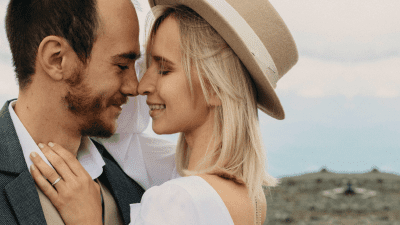35 mensagens de bodas de papel para comemorar o 1º ano de vida a dois