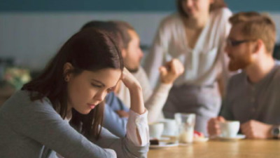 45 frases de falta de consideração para se proteger desse sentimento