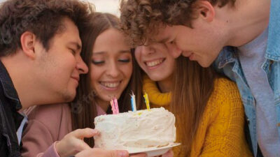 50 frases de aniversário com carinho que fazem o dia ser especial