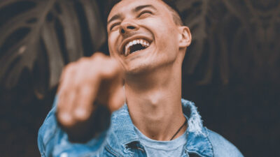 35 frases de feliz semana para começar a rotina sem medo dos desafios