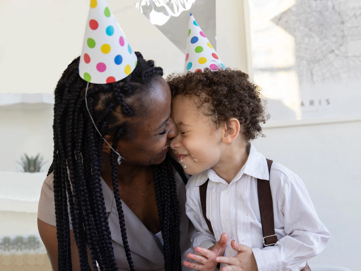 60 mensagens de aniversário para sobrinho que celebram seu menino