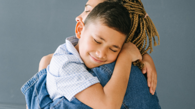 65 frases de aniversário de mãe para filho que mostram todo o amor materno