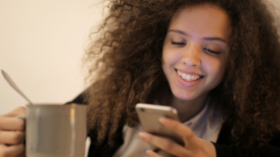 80 frases para recado do WhatsApp incríveis que movimentarão suas redes