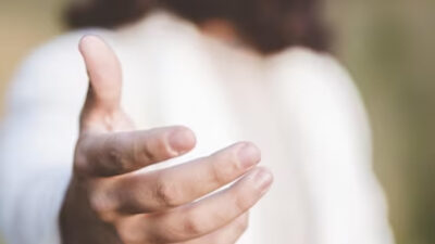 35 frases sobre a bondade de Deus para inspirar o seu dia