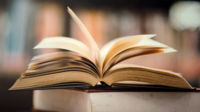 40 frases de poemas curtos que dizem muito em poucas palavras